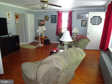 458 Lake Front Dr, Orwigsburg, PA 17961 - photo 3