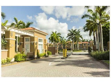 764 SW 106th Ave, Pembroke Pines, FL 33025 - photo 2