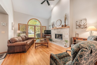 GAS FIREPLACE