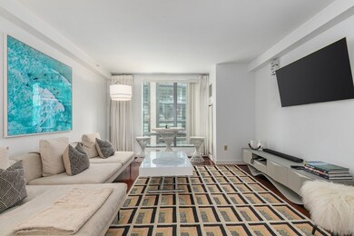 Ritz-Carlton Residences Tower 1 unit 509, Boston, MA 02111 - photo 3