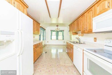 1534 Hickory Wood Dr, Annapolis, MD 21409 - photo 4