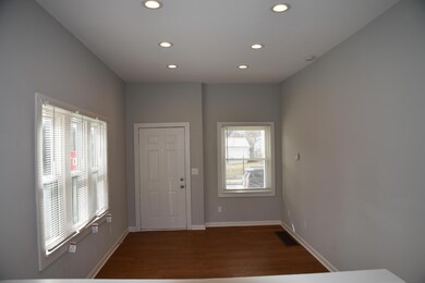 352 E Hinman Ave, Columbus, OH 43207 - photo 6