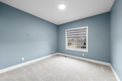 2110 NW Ashurst Dr, Lee's Summit, MO 64081 - photo 5