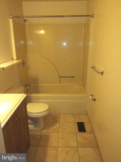 unlisted-address, Glen Burnie, MD 21060 - photo 6