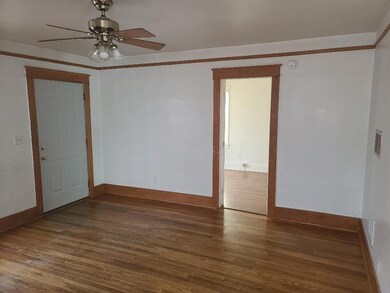 915 E Main St, Klamath Falls, OR 97601 - photo 7