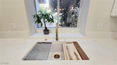 9412 Mount Cherie Ave unit 102, Las Vegas, NV 89129 - photo 6