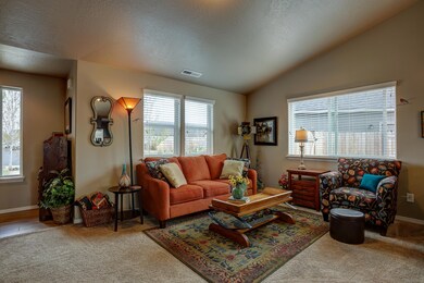 3 Living - 3299 SW Obsidian MLS-1