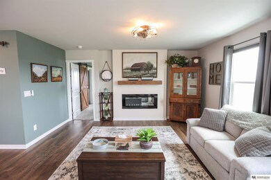 410 N 10th Ave, Springfield, NE 68059 - photo 7