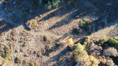 188 Pisqually Ln, Azalea, OR 97410 - photo 6