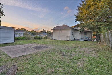 2632 Sadler St, Houston, TX 77093 - photo 4
