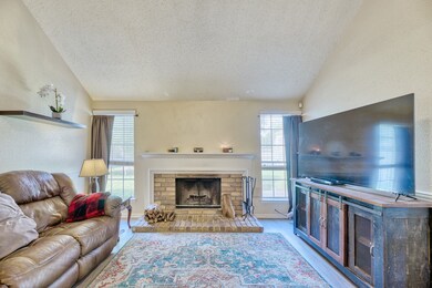 8015 Sunny Ridge Dr, Houston, TX 77095 - photo 7