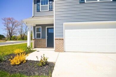 25 Caroline Valley Ln, Hendersonville, NC 28792 - photo 3