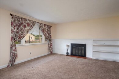 221 George St, Warwick, RI 02888 - photo 4