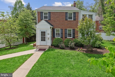 4502 Cheltenham Dr, Bethesda, MD 20814 - photo 6