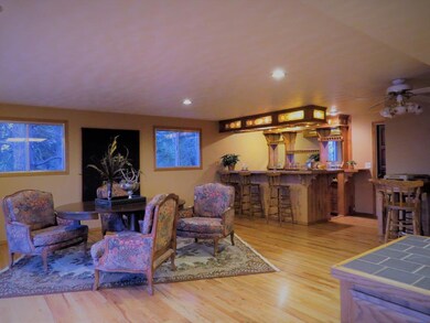 4390 Tami Ln, Central Point, OR 97502 - photo 4