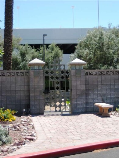 Gate to Biltmore Fashion Park