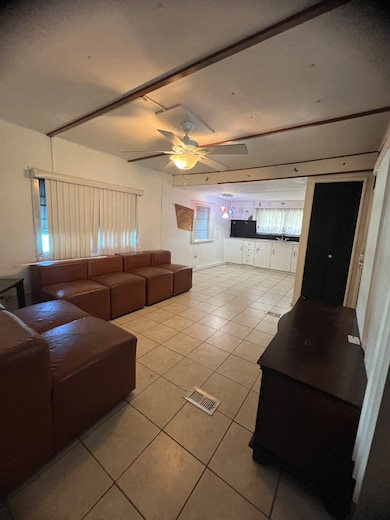 553 Falcon Ave, Lakeland, FL 33815 - photo 5