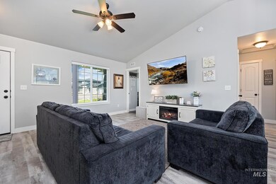 2437 Great Basin Way, Burley, ID 83318 - photo 2