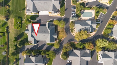 828 E Kings Mead Cir unit 3, Nixa, MO 65714 - photo 2