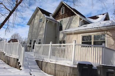 310 E 4th St, Spencer, IA 51301 - photo 2