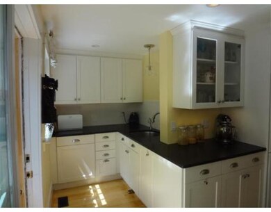 3 State St unit 1, Marblehead, MA 01945 - photo 3