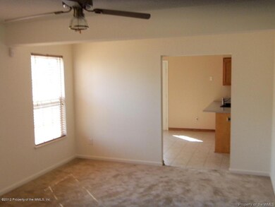 6 Family room looking into Kitchen