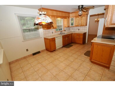 1634 Linden Blvd, Vineland, NJ 08361 - photo 7