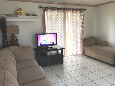 80 Sparrow Rd unit 3, Carpentersville, IL 60110 - photo 3