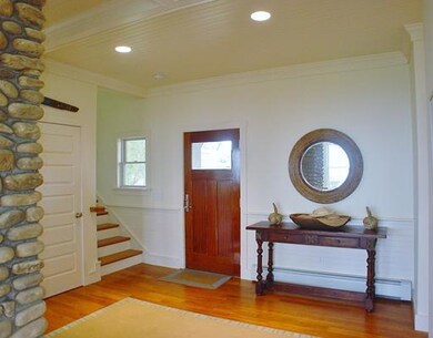 Entry. Entry Foyer