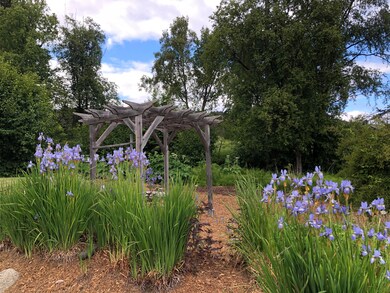 Stream Hill Park Entry Garden
