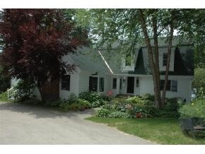 72 Pine Needle Ln, Moultonborough, NH 03254 - photo 3