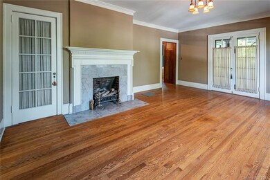 204 Pearson Dr, Asheville, NC 28801 - photo 7