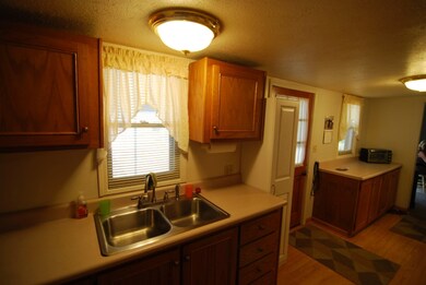1525 N Twelfth St, Niles, MI 49120 - photo 4
