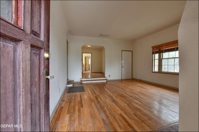 1100 Kelly Way, El Paso, TX 79902 - photo 6