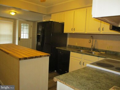 22575 Point Lookout Rd, Leonardtown, MD 20650 - photo 2