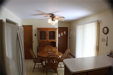 3459 Hillview Rd, Eau Claire, WI 54703 - photo 3