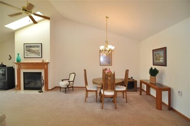 52 Northlight Way unit 20, Fitchburg, WI 53711 - photo 4