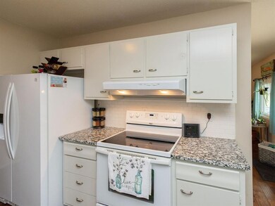 255 Wiley Blvd NW, Cedar Rapids, IA 52405 - photo 6