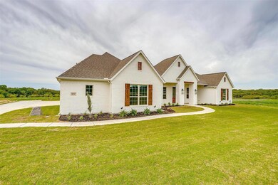 1032 Freedom Ct, Weatherford, TX 76088 - photo 4