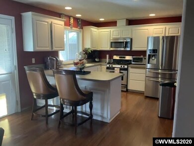 1677 Horizon Ridge Dr NE, Keizer, OR 97303 - photo 3