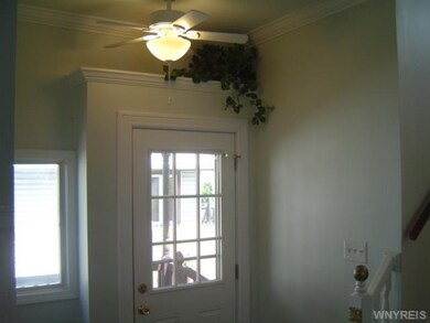 395 Wheatfield St, North Tonawanda, NY 14120 - photo 5