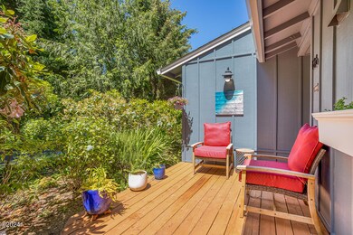 186 SW the Pines