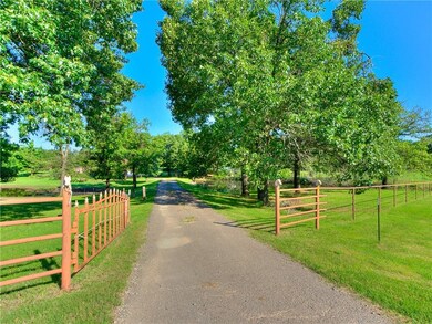 100919 Park Ave, Meeker, OK 74855 - photo 3