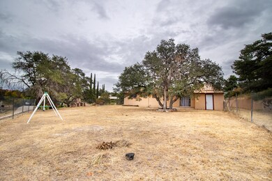 610 Redbud Pl 3