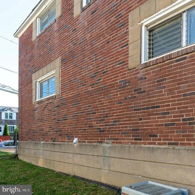 2219 Dermond Ave, Upper Darby, PA 19082 - photo 4