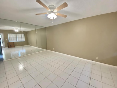 57 Dorchester C, West Palm Beach, FL 33417 - photo 3