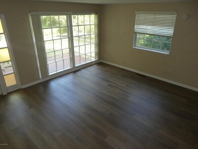 1687 Glendale Rd, Jacksonville, FL 32216 - photo 6