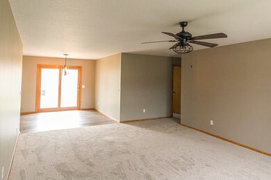 1004 Abbey Ln, Bluffton, IN 46714 - photo 5