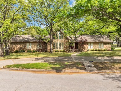 View of front of house featuring a front lawn
