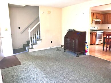 148 Barretts Hill Rd unit B, Hudson, NH 03051 - photo 3